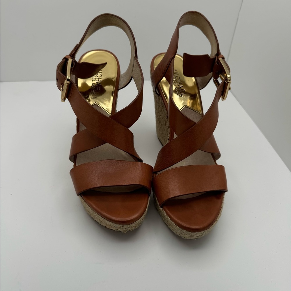 Classic Micheal Kors Tan Wedges